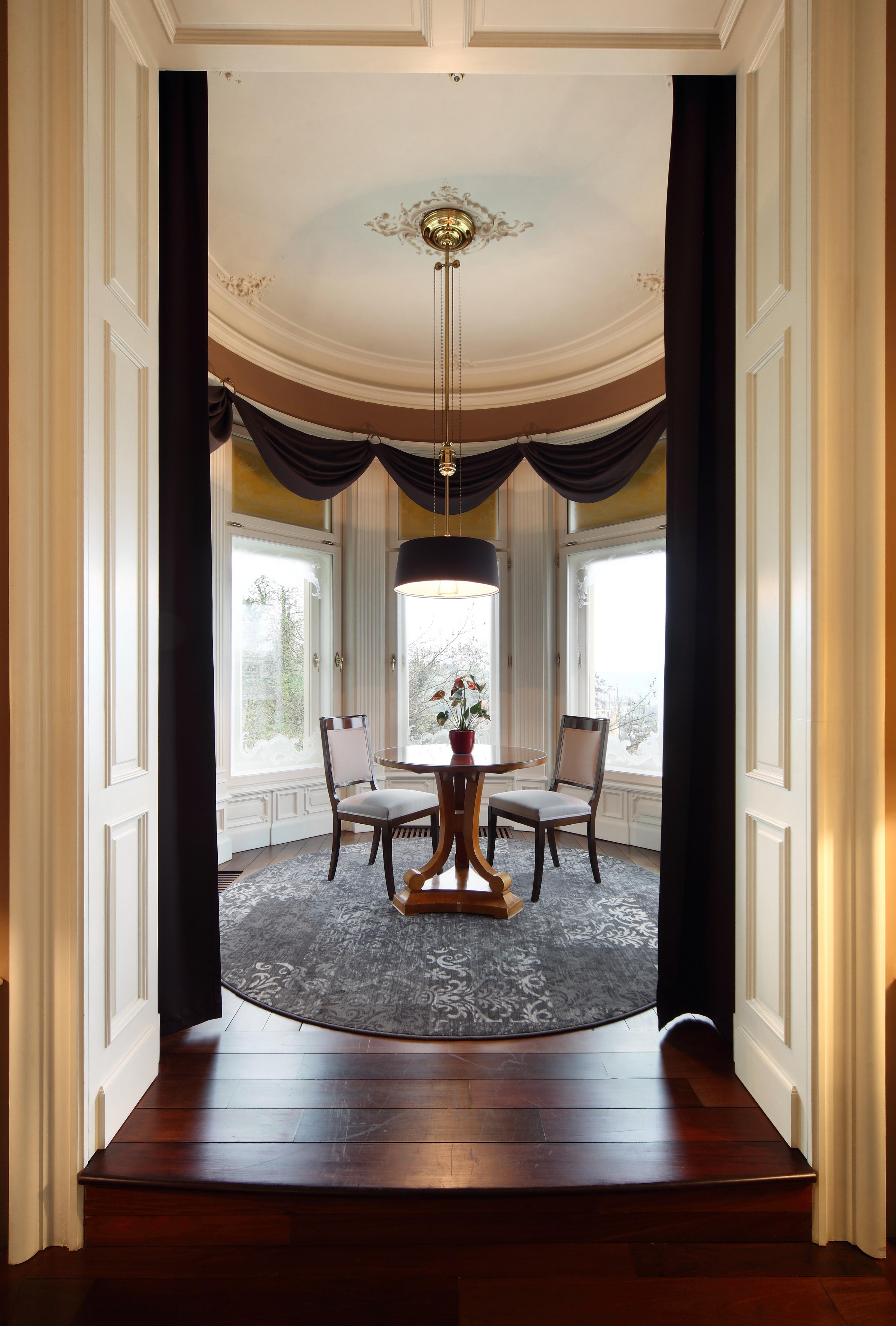 Le Palais Art Hotel Praga Esterno foto The interior of the house