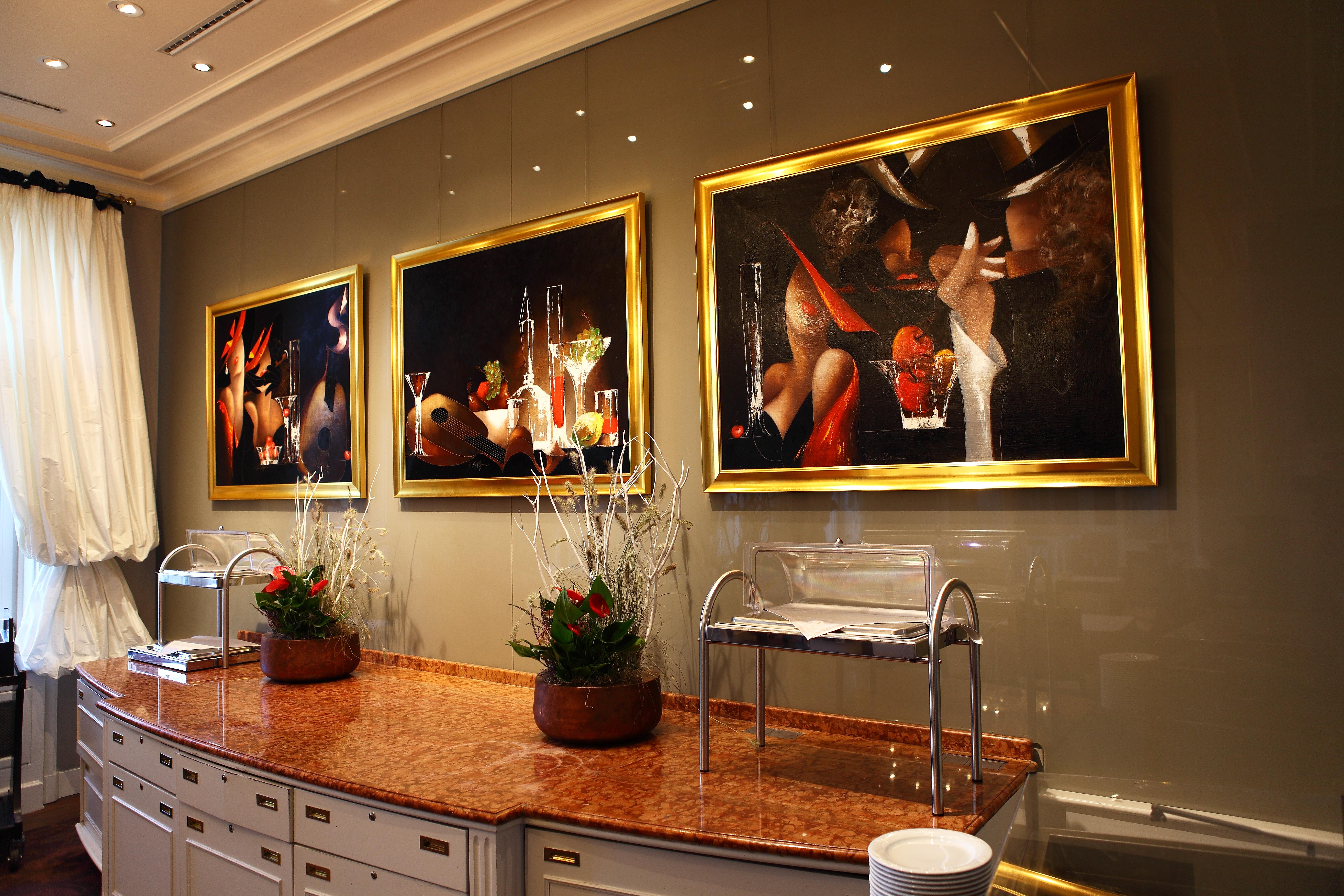 Le Palais Art Hotel Praga Esterno foto A selection of paintings by the artist